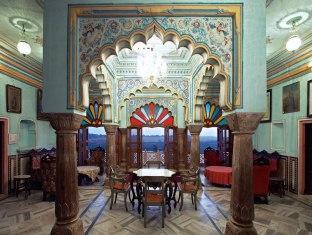 Rajmahal Palace - Kanota Hotels Devli Extérieur photo